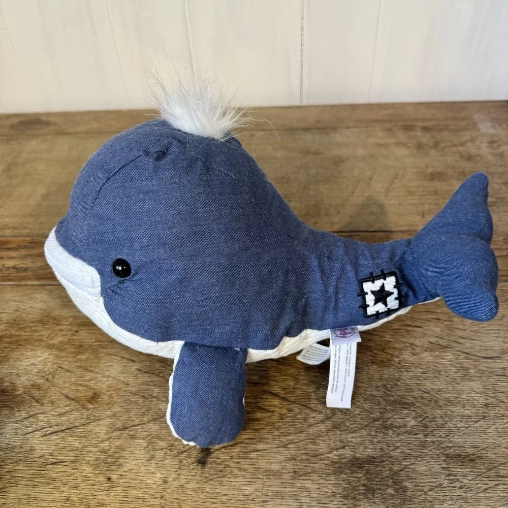 Scentsy Benny the Blue Whale Plush Blue Denim‎ Style Scent Pak Holder